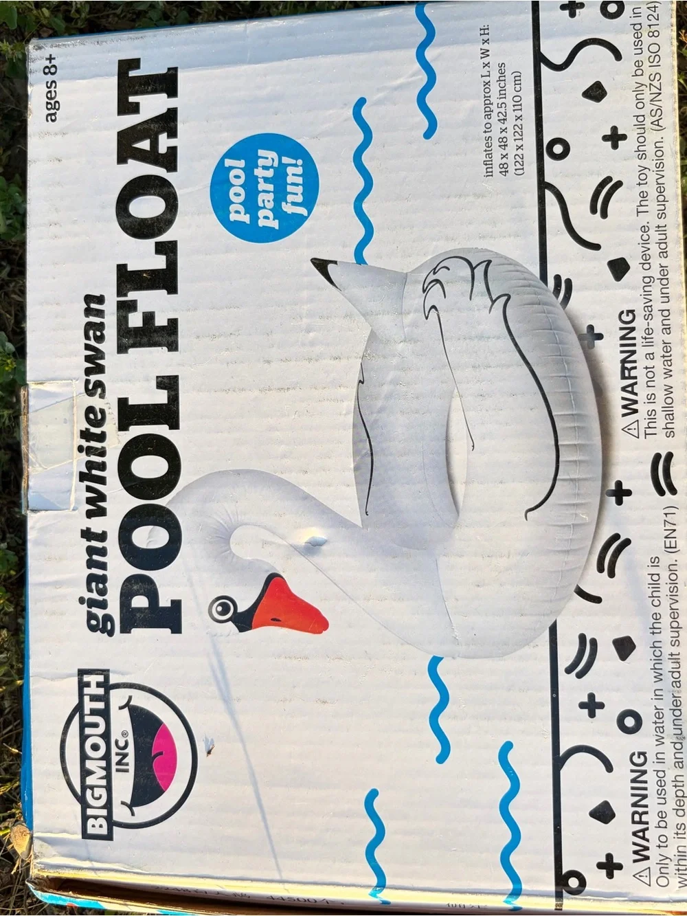 Big Mouth Giant White Swan Pool Float – NIB (New in Box)